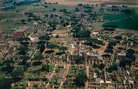 Survivor records discovered in Pompeii